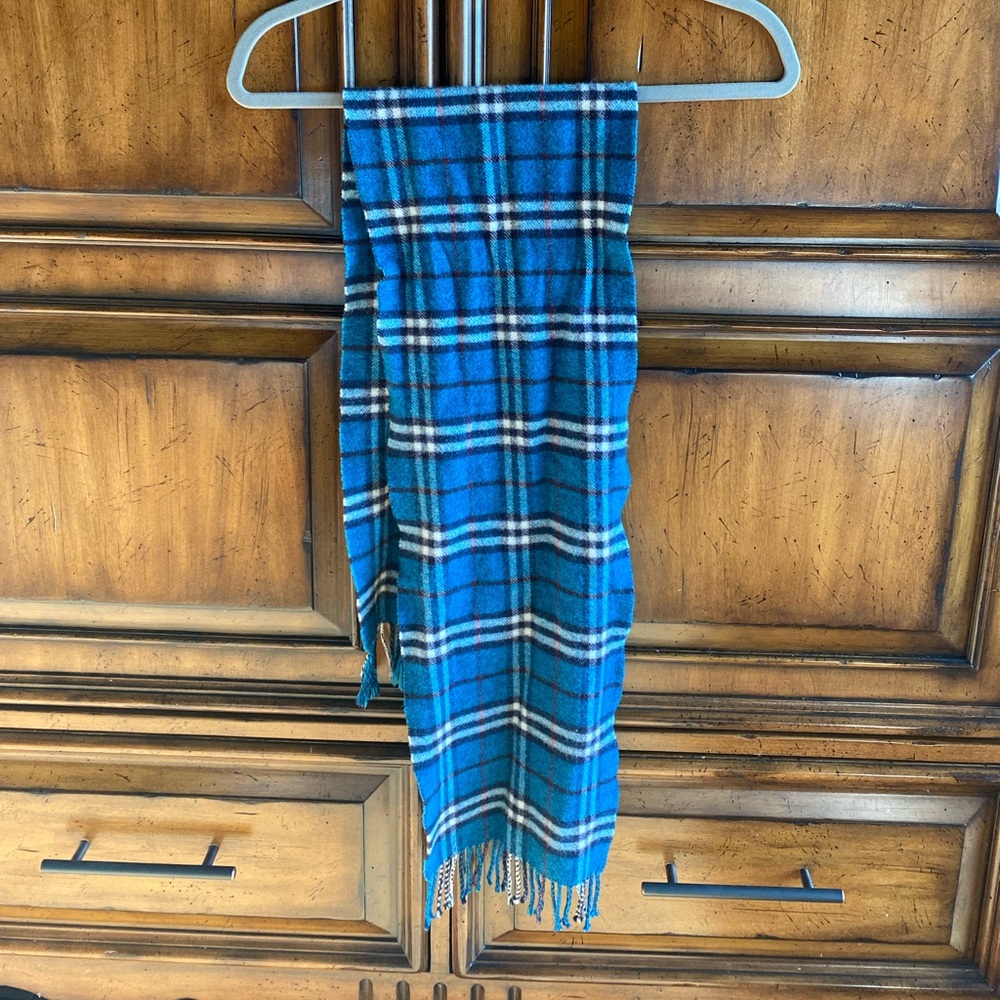 Burberry scarf